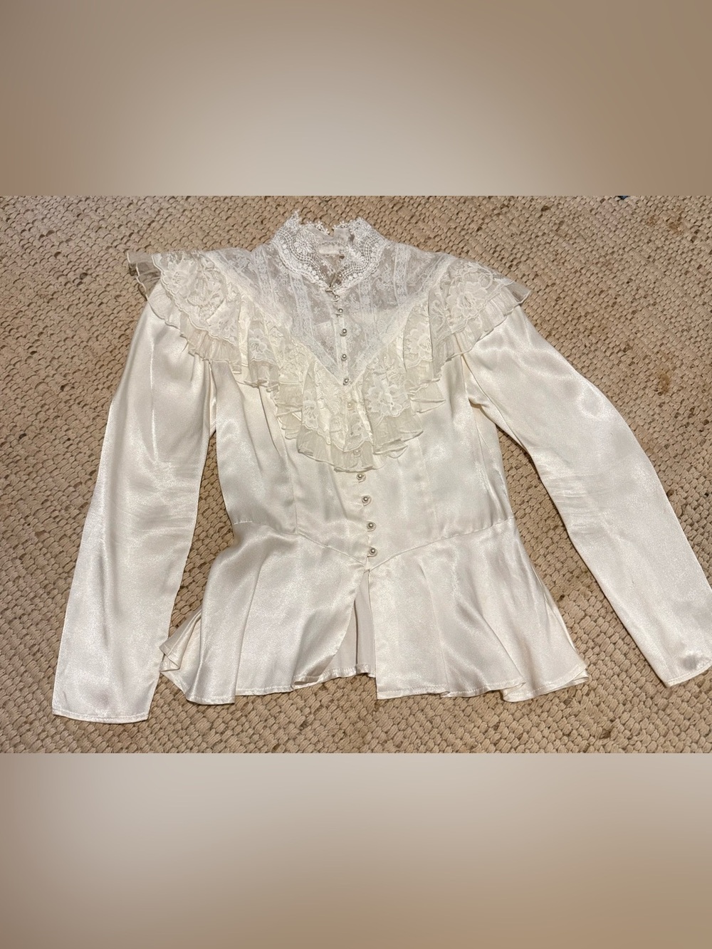 Gunne Sax Ivory Lace Trim Blouse